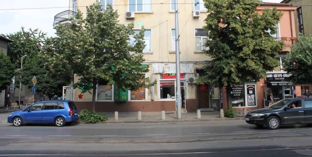 Sofia Central Guest Rooms Bagian luar foto
